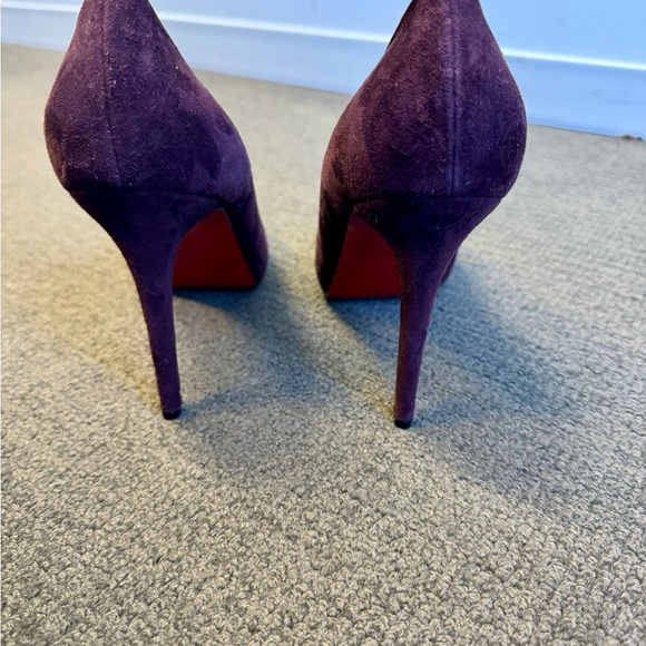 Christian Louboutin Purple Suede Heels - Picture 2 of 11